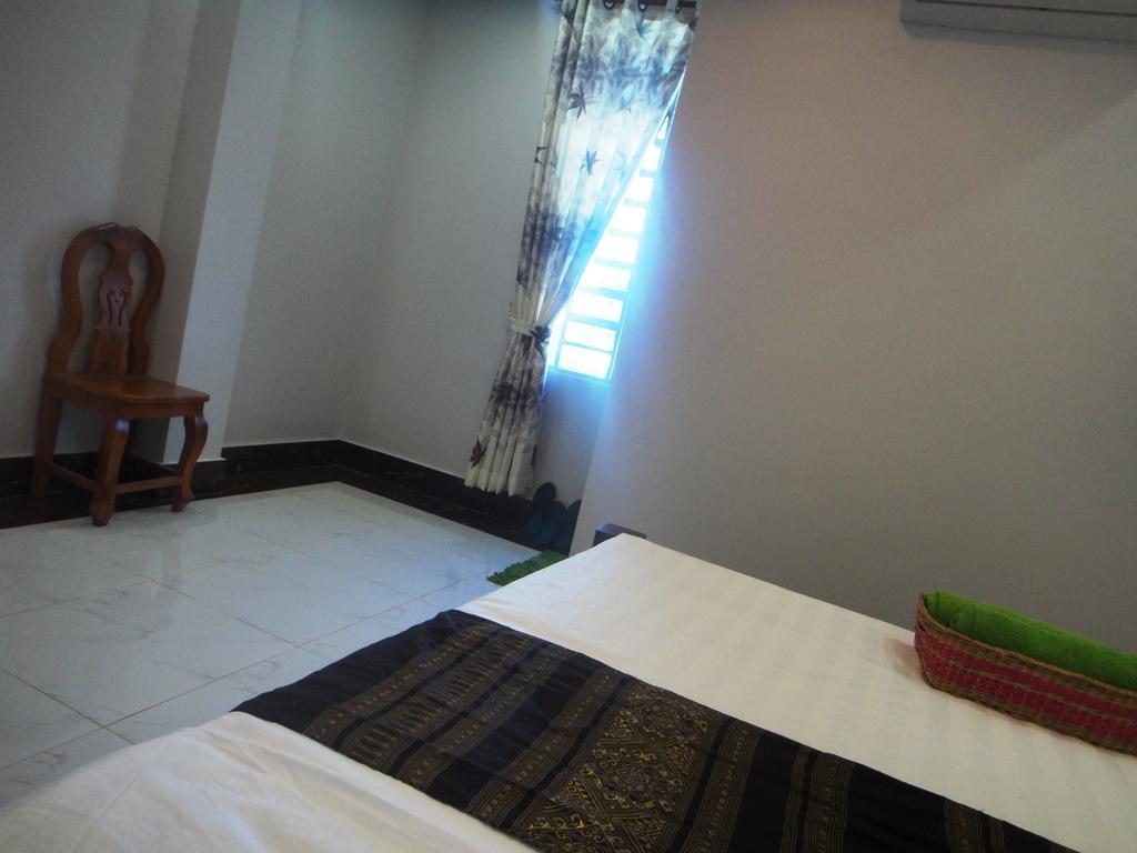 Marany Guesthouse Kampot Exterior photo