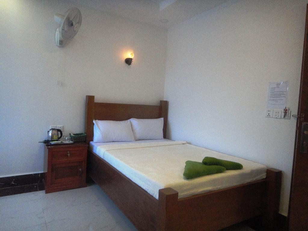 Marany Guesthouse Kampot Room photo