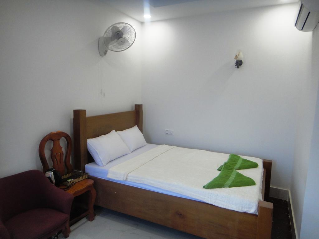 Marany Guesthouse Kampot Room photo