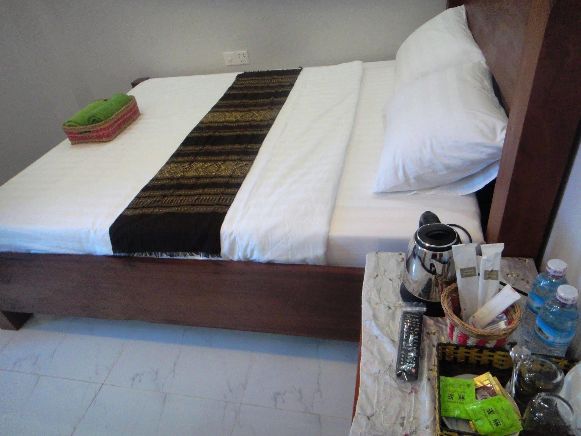 Marany Guesthouse Kampot Exterior photo